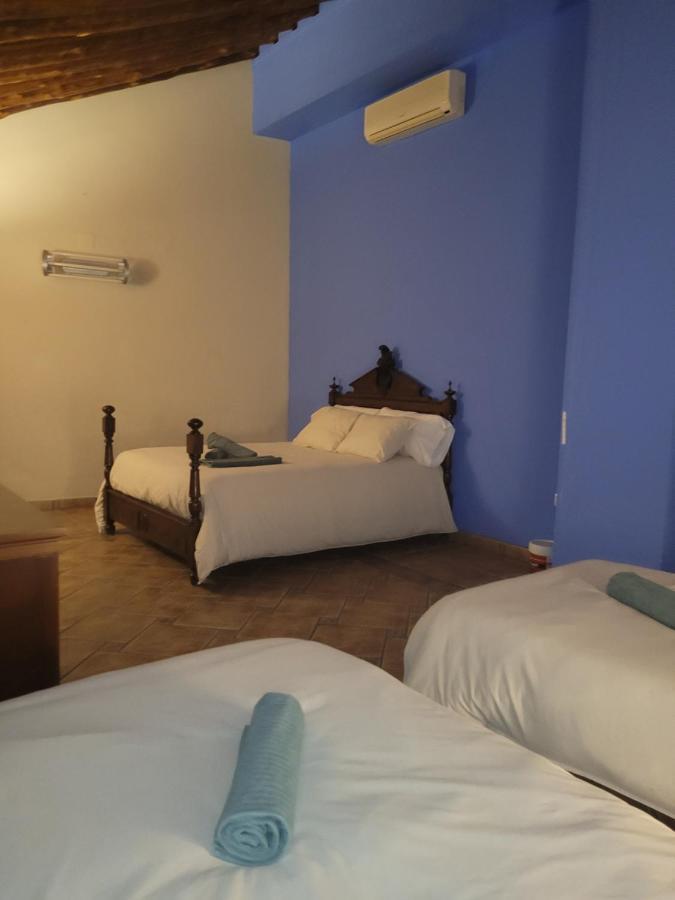 רונדה Habitaciones La Flamenka מראה חיצוני תמונה