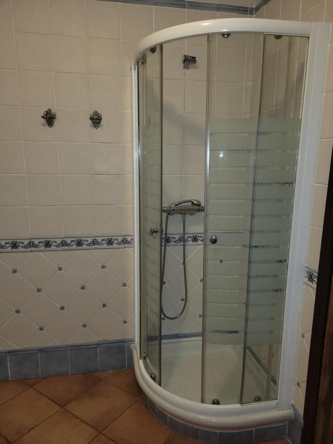 רונדה Habitaciones La Flamenka מראה חיצוני תמונה