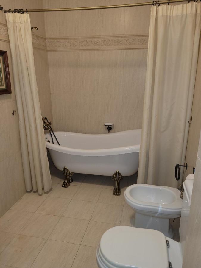 רונדה Habitaciones La Flamenka מראה חיצוני תמונה